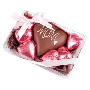 “MUM” Milk Chocolate Praline Heart & 6 Pink Foiled Hearts Gift Box - 75g